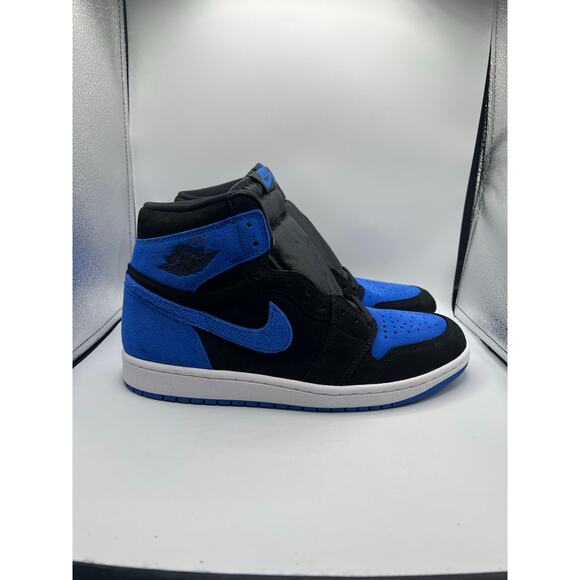 Air Jordan 1 Retro High OG “Royal Reimagined” size 9.5 men’s - Picture 3 of 7